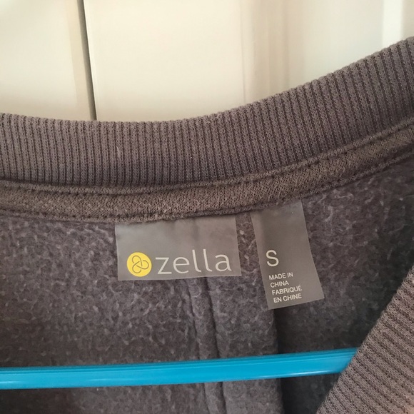 Gray/purple activewear sweatshirt - Picture 5 of 6